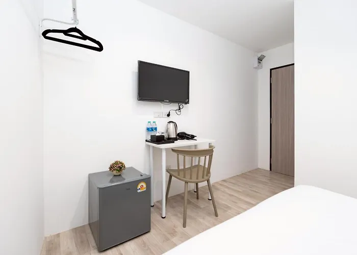 Z Rest Silom - เรสท์ สีลม * Bangkok