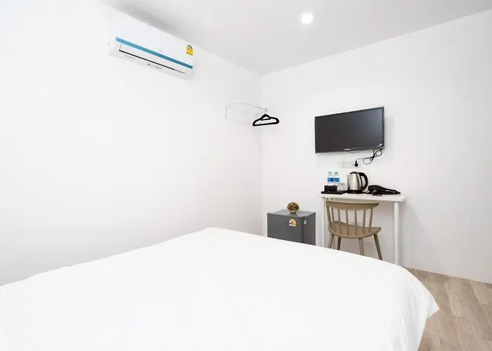 Z Rest Silom - เรสท์ สีลม * Bangkok
