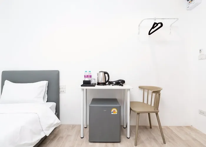 Z Rest Silom - เรสท์ สีลม * Bangkok