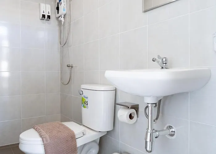 Z Rest Silom - เรสท์ สีลม Appartamento Bangkok