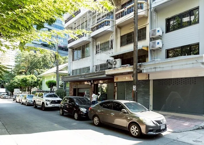 Z Rest Silom - เรสท์ สีลม Bangkok