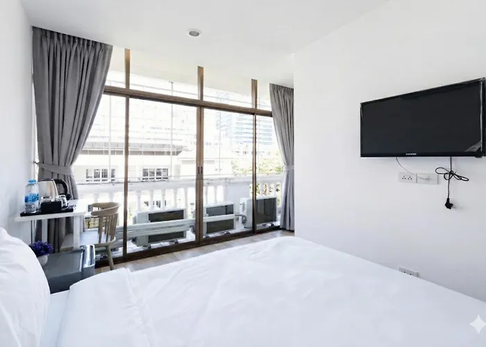 Z Rest Silom - เรสท์ สีลม Bangkok